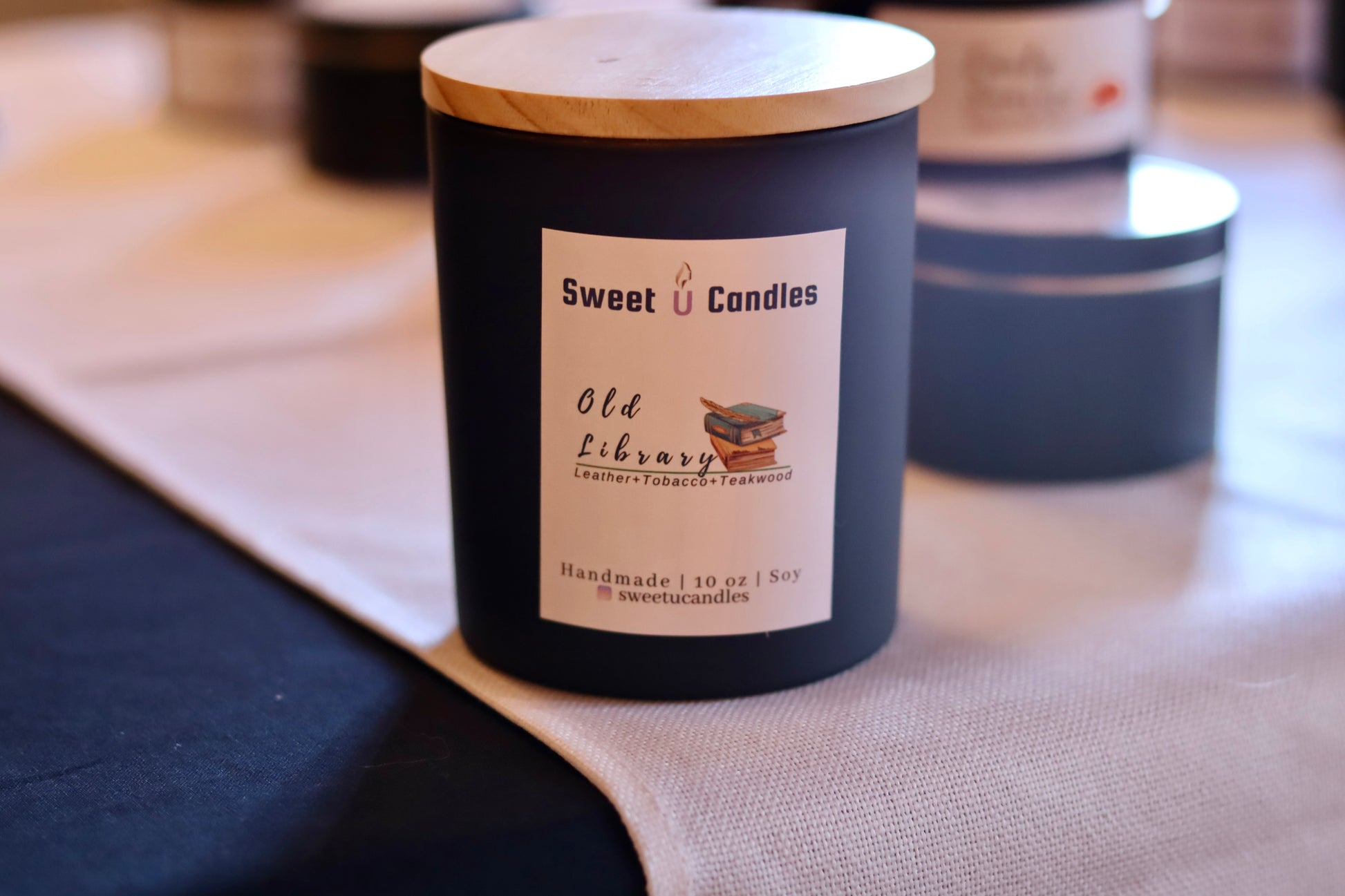 Old Library 10 oz Soy Candle - Sweet U Candles 